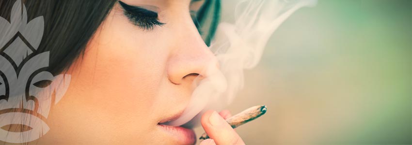 Lista Controllo Fuma Marijuana Per La Prima Volta: Consumo